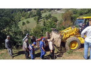 Kastamonu’da devrilen traktörün altında kalan sürücü öldü