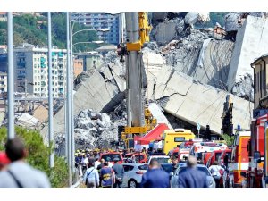 İtalya’da kurtarma çalışmaları devam ediyor