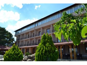 2 bin dolar bozdurana bir gece konaklama bedava