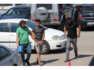 Uyuşturucu satan genç tutuklandı