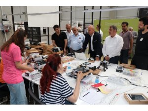 Milletvekili Köktaş boykota destek verdi, yerli telefon aldı