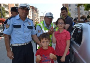 Hatalı sürücüye kırmızı düdük