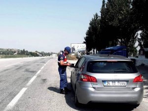 Alaşehir jandarmadan bayram öncesi trafik uygulaması