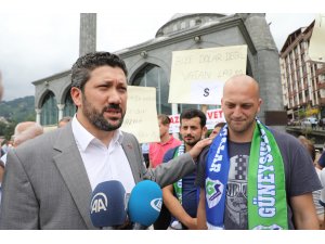 Sırp sporcudan Türk lirasına destek