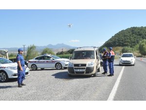 Jandarmadan drone ile trafik uygulaması