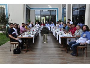 Afyon Belediyespor yönetimi basın mensupları ile bir araya geldi