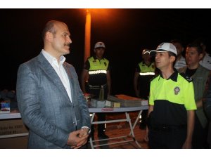 Yolculara Bakan Soylu sürprizi