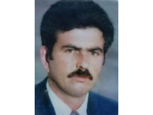 Ev yapmak için geldi, yatağında öldürüldü