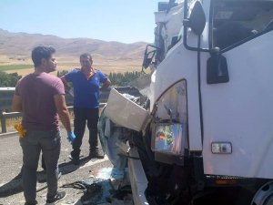 Niğde’de trafik kazası: 1 çocuk öldü, 1 yaralı