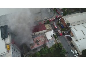Avcılar’da tekstil fabrikasında çıkan yangın korkuttu