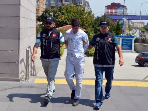 Uyuşturucu satıcısı adliyede