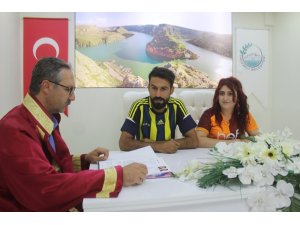 Ezeli rakipler nikahta buluştu