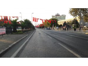 İstanbul’da bazı yollar trafiğe kapatıldı