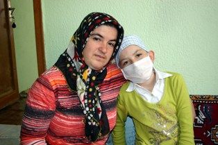 Karakök ailesi yardım eli bekliyor