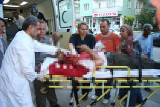 İş makinesinin çartığı kişi ağır yaralandı