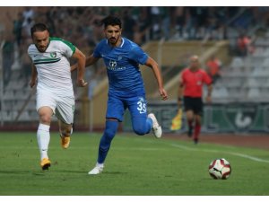 Spor Toto 1. Lig: Adana Demirspor: 0 - Denizlispor: 0 (İlk yarı)