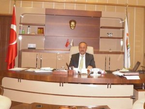 Kocaeli Tarım ve Orman İl Müdürü, kendi aracının altında kalarak hayatını kaybetti