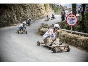 Tahta otomobillerin yarıştığı Red Bull Formulaz 23 Ağustos’ta start alacak