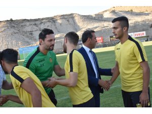 "Şu an için 1 veya 2 transfer gündemimizde"