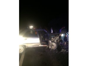 Tokat’ta iki otomobil çarpıştı: 6 yaralı