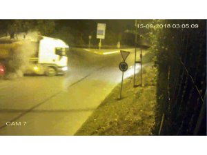 Sarıyer’de hafriyat kamyonunun lastiği bomba gibi patladı