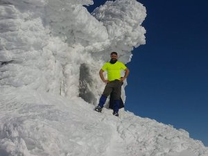 Serinlemek için girdiği denizde boğularak hayatını kaybetti