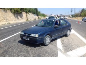 Otomobil ile motosiklet çarpıştı: 1 yaralı