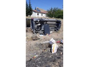 Otomobil takla atta: 4 yaralı