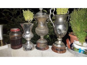 Denizlispor’un tarihi çiçek saksısı yapıldı