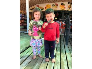 Plajda kaybolan iki çocuk ailesine teslim edildi