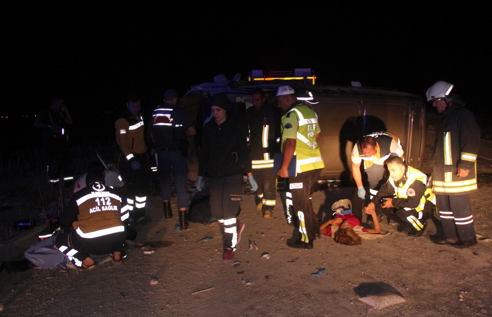 Konya'da otomobil şarampole devrildi: 1 ölü, 4 yaralı