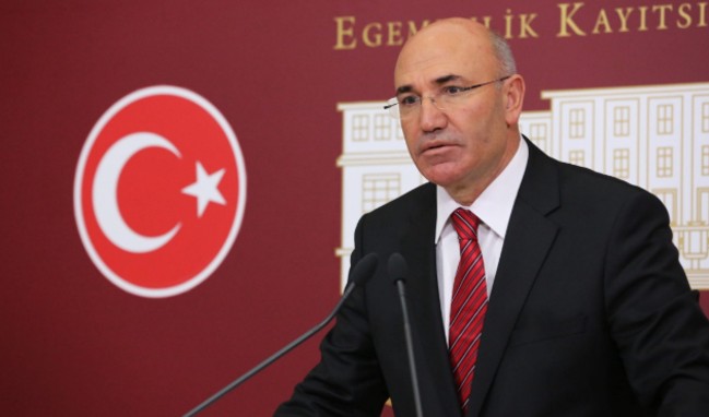 CHP'li vekil paylaşımlarıyla kendisini rezil etti!
