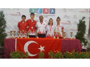 Sırbistan’dan madalyalar ile döndüler
