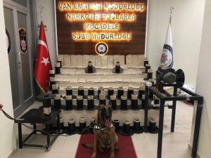 Van’da elektrik makaralarının içerisinde 32 kilo eroin ele geçirildi