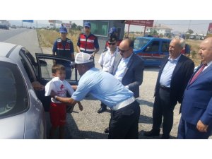 Vali Günaydın’dan dönüş yolundaki tatilcilere trafik kuralları uyarısı