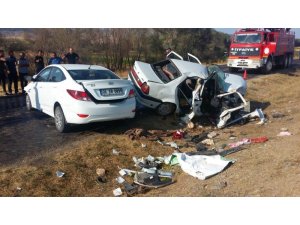 Yozgat’ta otomobiller çarpıştı: 1 ölü, 7 yaralı