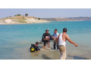 Baraj gölüne giren çocuk boğuldu