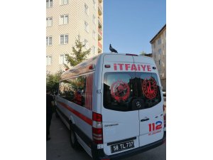 Havalandırmada sıkışan güvercin kurtarıldı