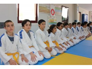 Geleceğin judocuları Osmangazi’de yetişiyor