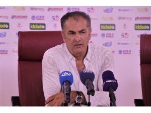 Fikret Yılmaz:  “Oyuncuların lisansları çıkarıldığında farklı bir Karabükspor izlettireceğiz”