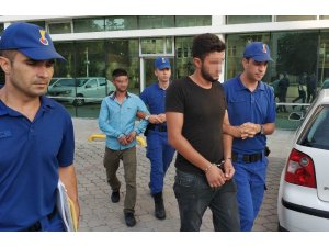 Samsun-Sivas demiryolu hattının aparatlarını çalmaya kalkınca tutuklandılar