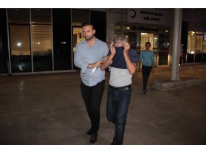 Çaldığı elbise ile tekrar hırsızlığa gelen kişi, çalışanların dikkati sayesinde yakalandı