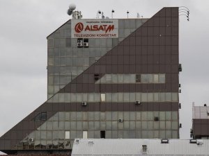 Üsküp'teki "Zaman" tabelaları indirildi