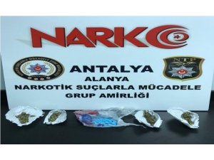 Polis ve jandarmadan uyuşturucu operasyonu