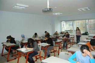 'Dersaneler kapansın' boş laf!