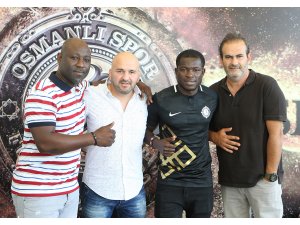 Osmanlıspor'a Kamerunlu orta saha