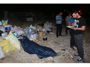 Boş arazide erkek cesedi bulundu
