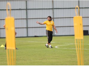 Çaykur Rizespor, ligde ilk galibiyetini almak istiyor