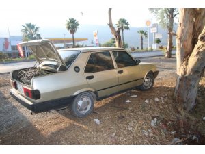 Motosikletle keşif yapıp otomobille çaldılar