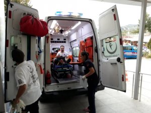3. kattaki evinin balkonundan aşağı düşen şahıs yaralandı